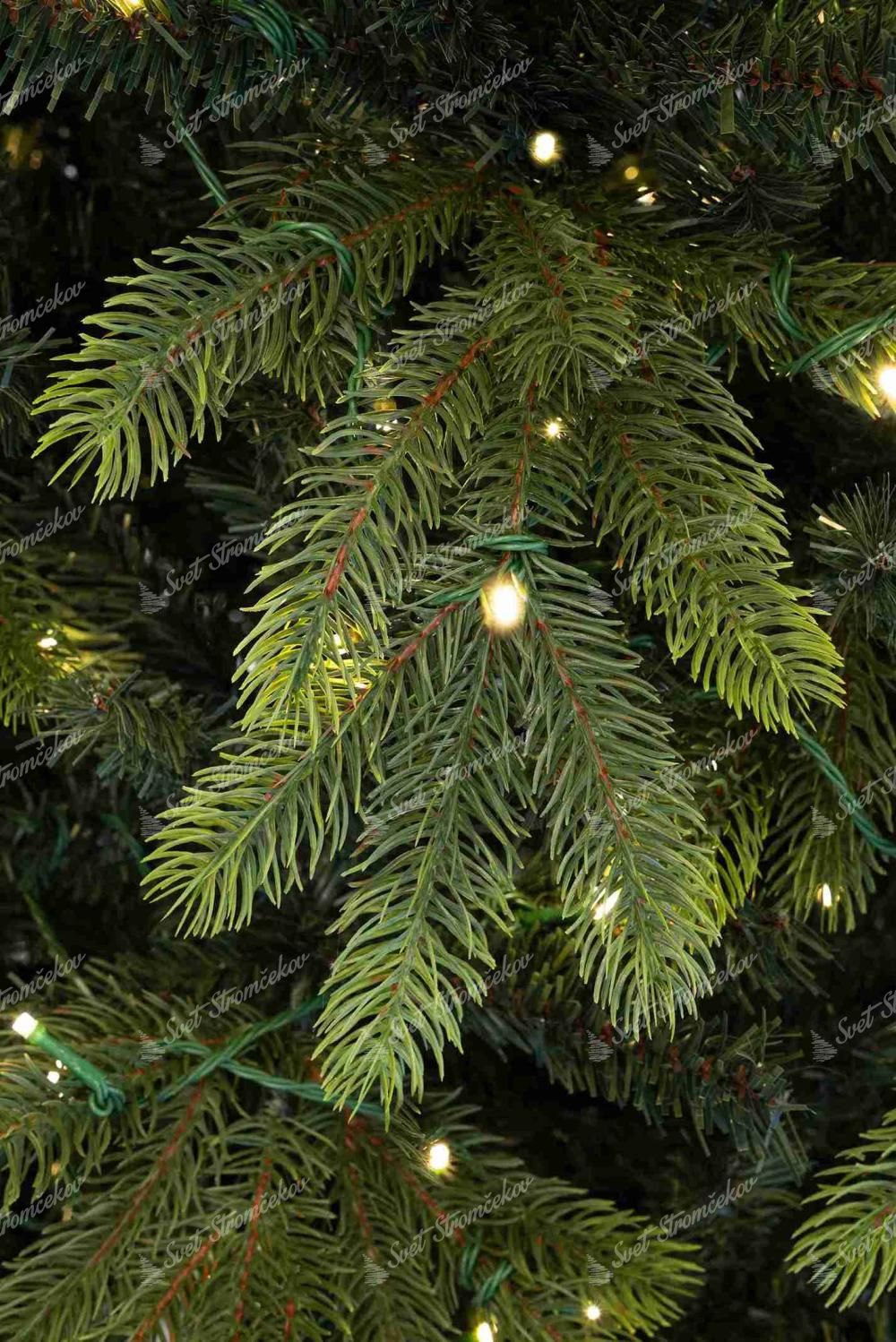 Umetno božično drevo 3D Smreka Skandinavska 270cm LED800